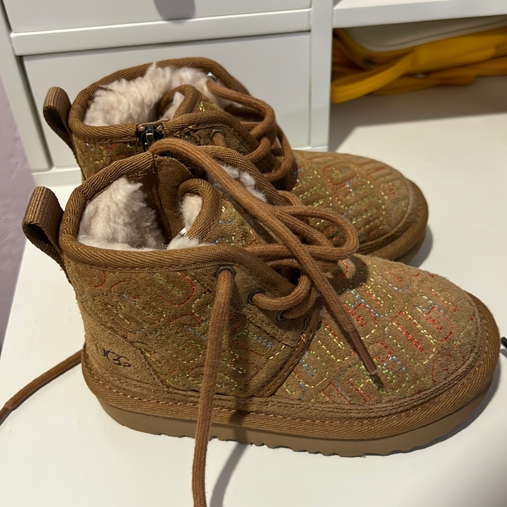 Uggs shoes